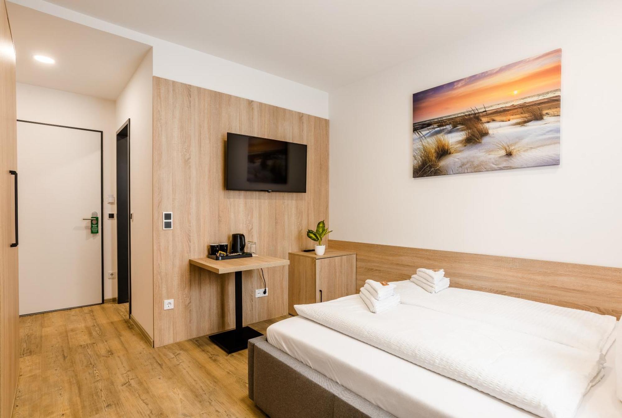 Hotel Montenegro Вормс Экстерьер фото