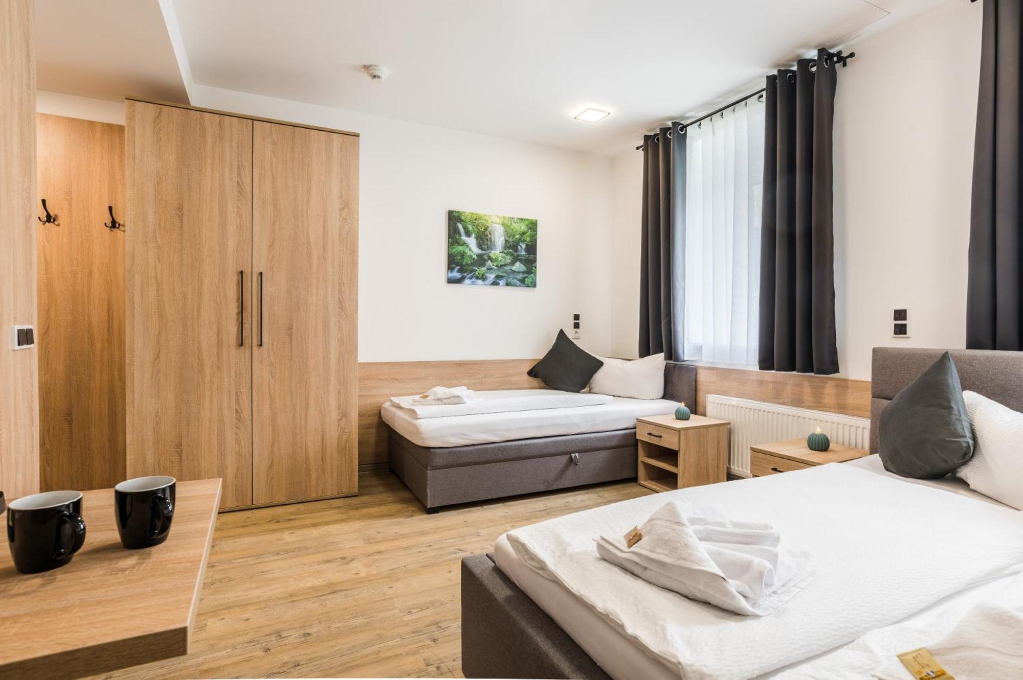 Hotel Montenegro Вормс Экстерьер фото