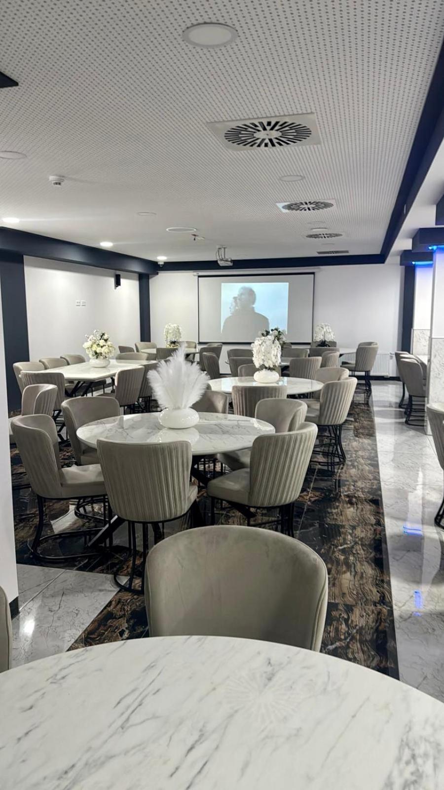 Hotel Montenegro Вормс Экстерьер фото