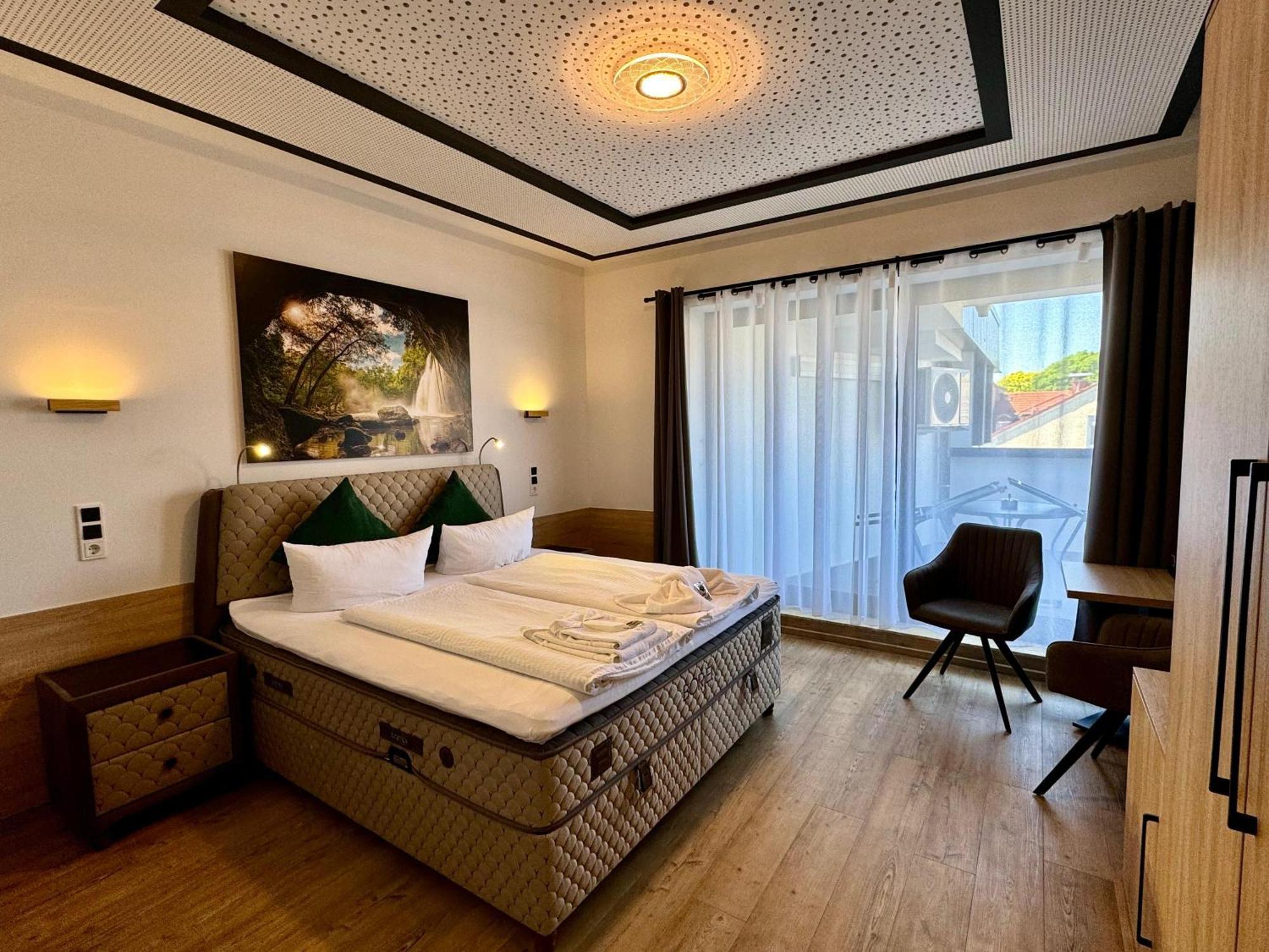 Hotel Montenegro Вормс Экстерьер фото